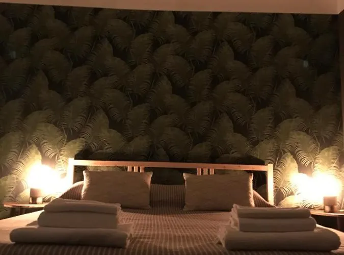 Garbassu Rooms&breakfast * فاراتسي